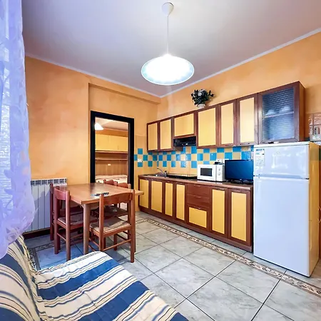 Bussola * Μπιμπιόνε