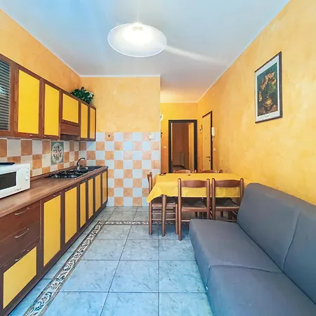 Bussola * Μπιμπιόνε